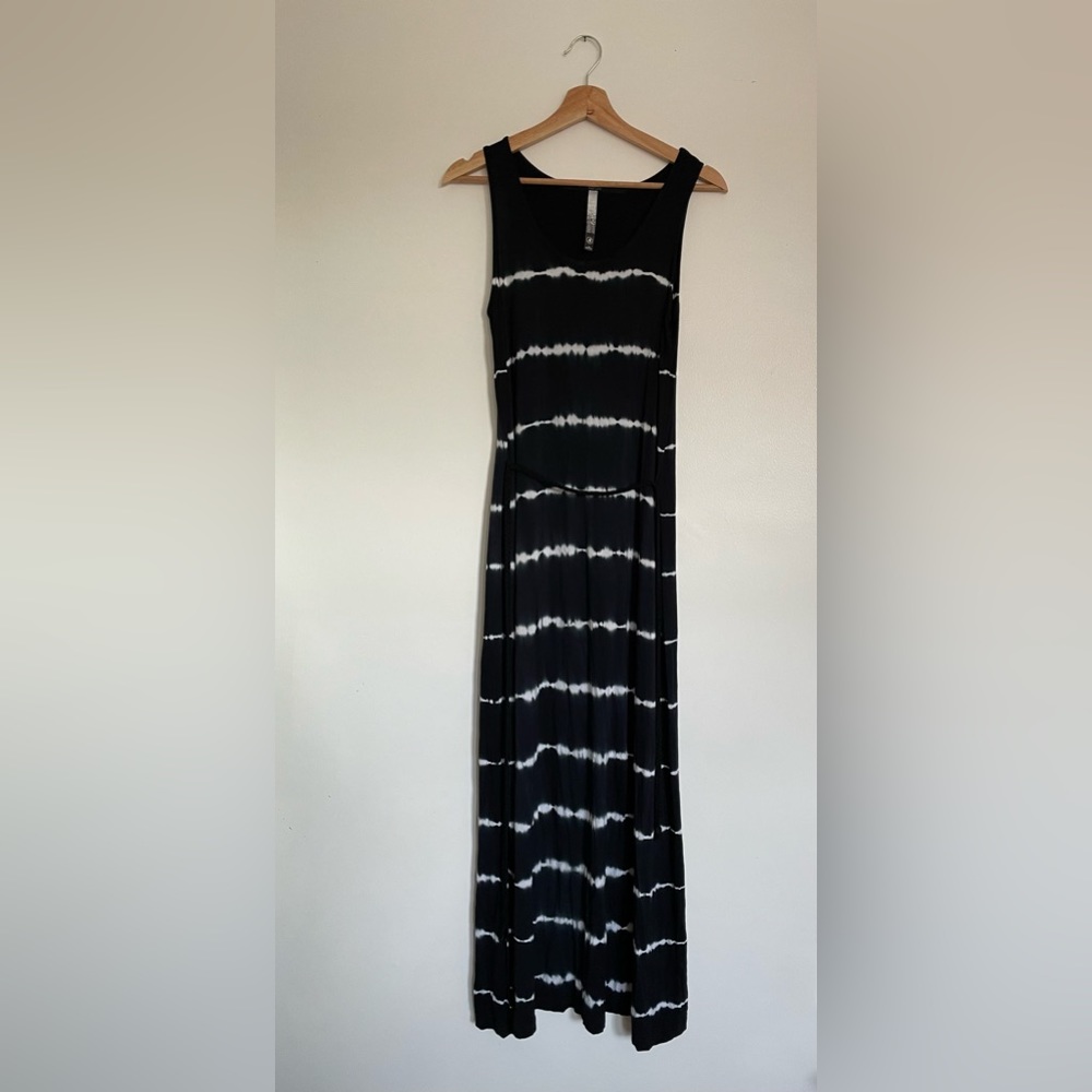 Kensie dress.